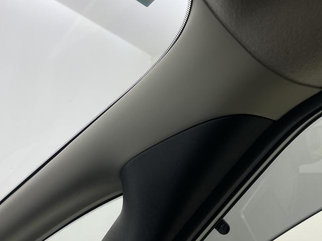 セレナ ハイウェイスターＶ　純正フリップダウンモニター　純正ナビ　全方位カメラ　フルセグテレビ　両側パワースライドドア　プロパイロット　ビルトインＥＴＣ　前方ドライブレコーダー　デジタルインナーミラー　ブラインドスポットモニター（37枚目）