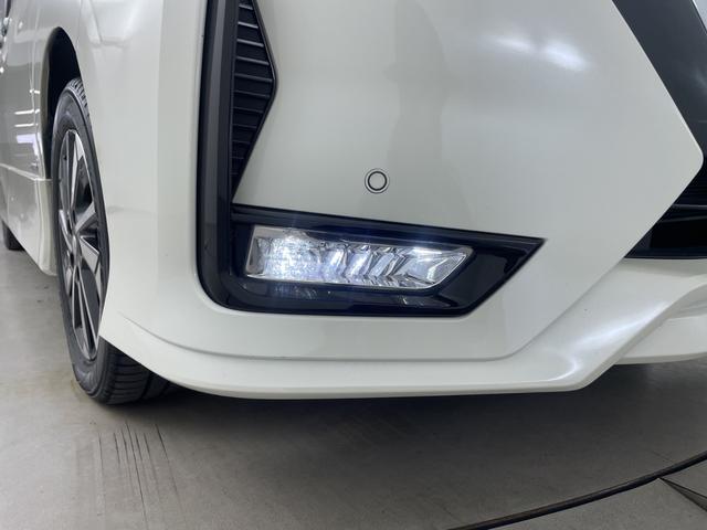 セレナ ハイウェイスターＶ　純正フリップダウンモニター　純正ナビ　全方位カメラ　フルセグテレビ　両側パワースライドドア　プロパイロット　ビルトインＥＴＣ　前方ドライブレコーダー　デジタルインナーミラー　ブラインドスポットモニター（57枚目）