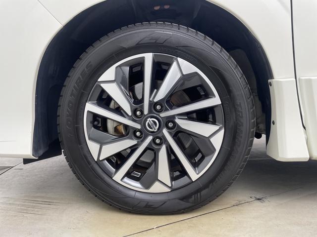 セレナ ハイウェイスターＶ　純正フリップダウンモニター　純正ナビ　全方位カメラ　フルセグテレビ　両側パワースライドドア　プロパイロット　ビルトインＥＴＣ　前方ドライブレコーダー　デジタルインナーミラー　ブラインドスポットモニター（75枚目）