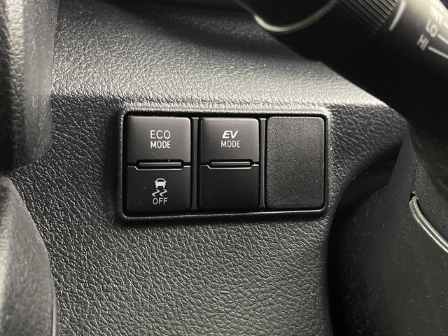 シエンタ ファンベースＧ　クエロ　純正ＳＤナビ　全方位カメラ　フルセグテレビ　ビルトインＥＴＣ２．０　前後ドライブレコーダー　両側パワースライドドア　デジタルインナーミラー　シートヒーター　クルーズコントロール　ステアリングヒーター（20枚目）