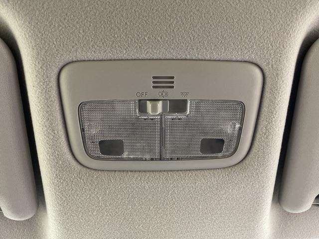 シエンタ ファンベースＧ　クエロ　純正ＳＤナビ　全方位カメラ　フルセグテレビ　ビルトインＥＴＣ２．０　前後ドライブレコーダー　両側パワースライドドア　デジタルインナーミラー　シートヒーター　クルーズコントロール　ステアリングヒーター（29枚目）