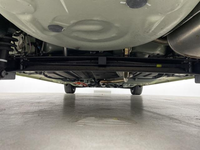 シエンタ ファンベースＧ　クエロ　純正ＳＤナビ　全方位カメラ　フルセグテレビ　ビルトインＥＴＣ２．０　前後ドライブレコーダー　両側パワースライドドア　デジタルインナーミラー　シートヒーター　クルーズコントロール　ステアリングヒーター（80枚目）