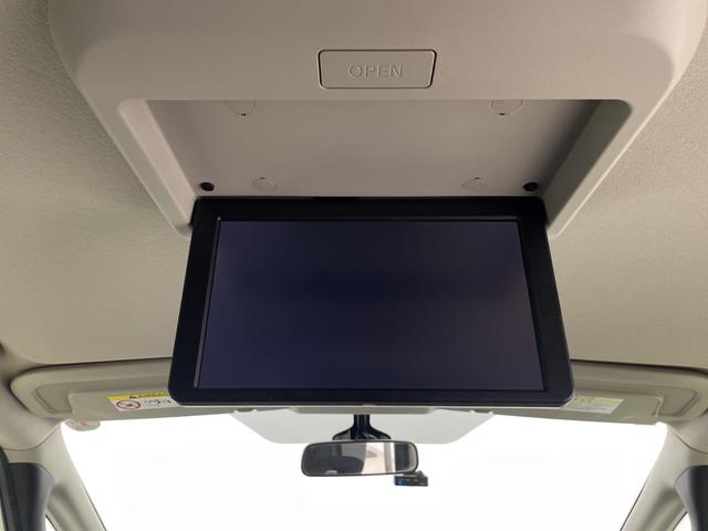 セレナ ハイウェイスター　ＶセレクションＩＩ　純正フリップダウンモニター　純正９インチナビ　全方位カメラ　地デジフルセグ　ドライブレコーダー　ビルトインＥＴＣ　クルーズコントロール　衝突軽減ブレーキ　両側パワースライドドア　アイドリングストップ（2枚目）