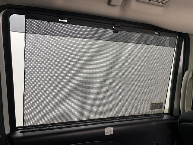 セレナ ハイウェイスター　ＶセレクションＩＩ　純正フリップダウンモニター　純正９インチナビ　全方位カメラ　地デジフルセグ　ドライブレコーダー　ビルトインＥＴＣ　クルーズコントロール　衝突軽減ブレーキ　両側パワースライドドア　アイドリングストップ（31枚目）