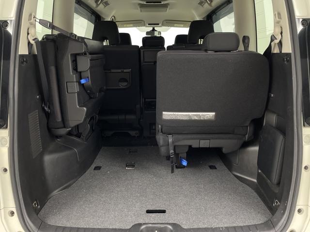 セレナ ハイウェイスター　ＶセレクションＩＩ　純正フリップダウンモニター　純正９インチナビ　全方位カメラ　地デジフルセグ　ドライブレコーダー　ビルトインＥＴＣ　クルーズコントロール　衝突軽減ブレーキ　両側パワースライドドア　アイドリングストップ（50枚目）