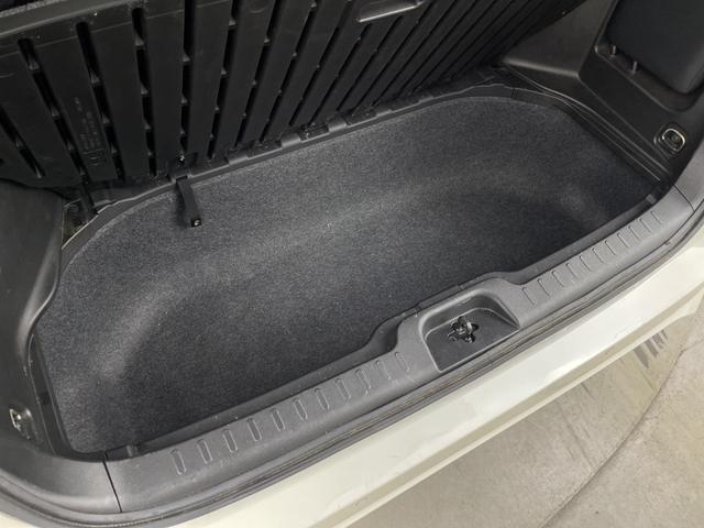 セレナ ハイウェイスター　ＶセレクションＩＩ　純正フリップダウンモニター　純正９インチナビ　全方位カメラ　地デジフルセグ　ドライブレコーダー　ビルトインＥＴＣ　クルーズコントロール　衝突軽減ブレーキ　両側パワースライドドア　アイドリングストップ（52枚目）