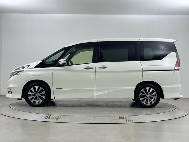 セレナ ハイウェイスター　ＶセレクションＩＩ　純正フリップダウンモニター　純正９インチナビ　全方位カメラ　地デジフルセグ　ドライブレコーダー　ビルトインＥＴＣ　クルーズコントロール　衝突軽減ブレーキ　両側パワースライドドア　アイドリングストップ（65枚目）