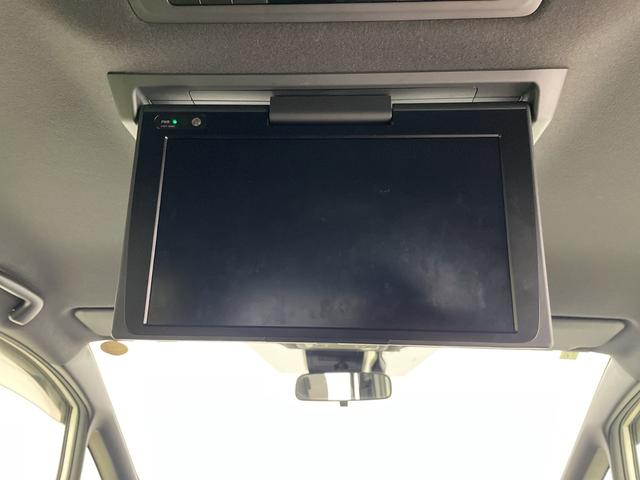 ヴォクシー ハイブリッドZS 煌II 純正フリップダウンモニター 純正ナビ バックカメラ ビルトインETC 前席シートヒーター 両側パワースライドドア クルーズコントロール 衝突被害軽減ブレーキ 車線逸脱警報 オートマティックハイビーム(2枚目)