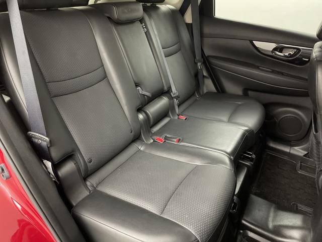 ◆商談ルームには「キッズスペース」を完備しています。ＤＶＤ、ブロック、絵本、おままごとセット。お子様連れでも、ゆっくりとお車をお選びいただけます！