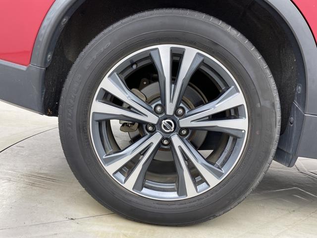 ご成約頂いたお車は全車保証付で納車後も安心！有料オプションで長期保証をお選びいただくことも可能です。