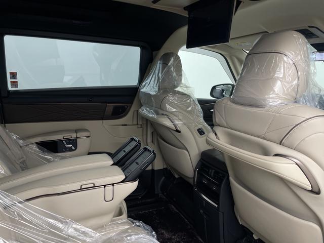 アルファードハイブリッド エグゼクティブラウンジ　左右独立ムーンルーフ　ＪＢＬサウンド　後席モニター　純正ナビ機能付きディスプレイオーディオ　全方位カメラ　ＢＳＭ　パワーバックドア　デジタルインナーミラー　シートヒーター　エアシート　自動駐車システム（51枚目）