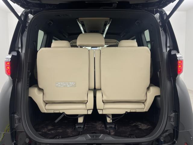 アルファードハイブリッド エグゼクティブラウンジ　左右独立ムーンルーフ　ＪＢＬサウンド　後席モニター　純正ナビ機能付きディスプレイオーディオ　全方位カメラ　ＢＳＭ　パワーバックドア　デジタルインナーミラー　シートヒーター　エアシート　自動駐車システム（54枚目）