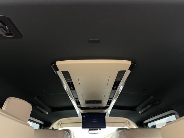 アルファードハイブリッド エグゼクティブラウンジ　左右独立ムーンルーフ　ＪＢＬサウンド　後席モニター　純正ナビ機能付きディスプレイオーディオ　全方位カメラ　ＢＳＭ　パワーバックドア　デジタルインナーミラー　シートヒーター　エアシート　自動駐車システム（57枚目）