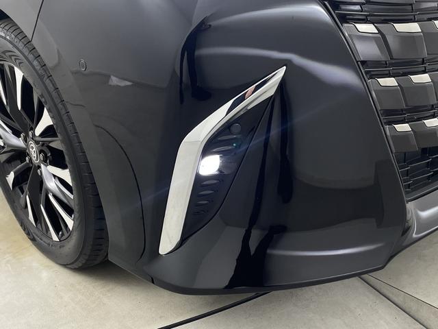 アルファードハイブリッド エグゼクティブラウンジ　左右独立ムーンルーフ　ＪＢＬサウンド　後席モニター　純正ナビ機能付きディスプレイオーディオ　全方位カメラ　ＢＳＭ　パワーバックドア　デジタルインナーミラー　シートヒーター　エアシート　自動駐車システム（61枚目）