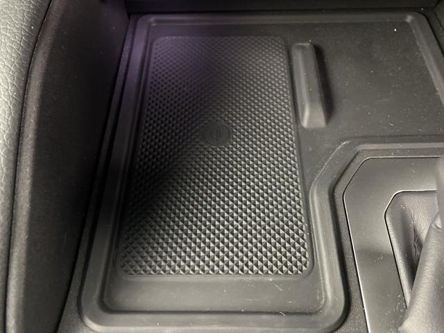 ランドクルーザー２５０ ＶＸ　サンルーフ　純正ディスプレイオーディオ　全方位カメラ　地デジフルセグ　ＥＴＣ２．０　アダプティブクルーズコントロール　ブラインドスポットモニター　シートヒーター　ベンチレーター　パワーバックドア（6枚目）