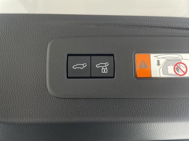 ランドクルーザー２５０ ＶＸ　サンルーフ　純正ディスプレイオーディオ　全方位カメラ　地デジフルセグ　ＥＴＣ２．０　アダプティブクルーズコントロール　ブラインドスポットモニター　シートヒーター　ベンチレーター　パワーバックドア（28枚目）