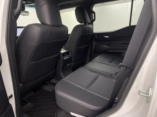 ランドクルーザー２５０ ＶＸ　サンルーフ　純正ディスプレイオーディオ　全方位カメラ　地デジフルセグ　ＥＴＣ２．０　アダプティブクルーズコントロール　ブラインドスポットモニター　シートヒーター　ベンチレーター　パワーバックドア（49枚目）