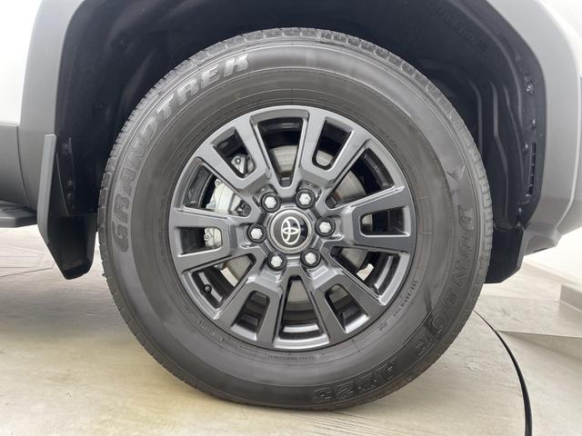 ランドクルーザー２５０ ＶＸ　サンルーフ　純正ディスプレイオーディオ　全方位カメラ　地デジフルセグ　ＥＴＣ２．０　アダプティブクルーズコントロール　ブラインドスポットモニター　シートヒーター　ベンチレーター　パワーバックドア（76枚目）