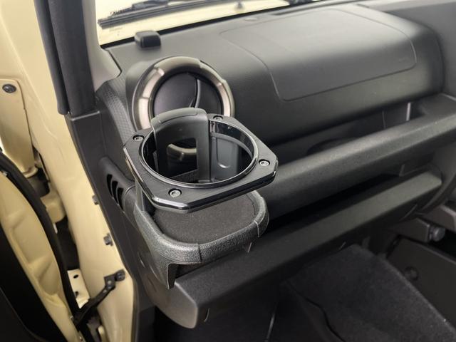 ジムニー XC 純正ナビ フルセグテレビ ビルトインETC 前後ドライブレコーダー シートヒーター クルーズコントロール 衝突軽減ブレーキ 車線逸脱警報 ダウンヒルアシスト ヒーテッドドアミラー 純正アルミホイール(26枚目)