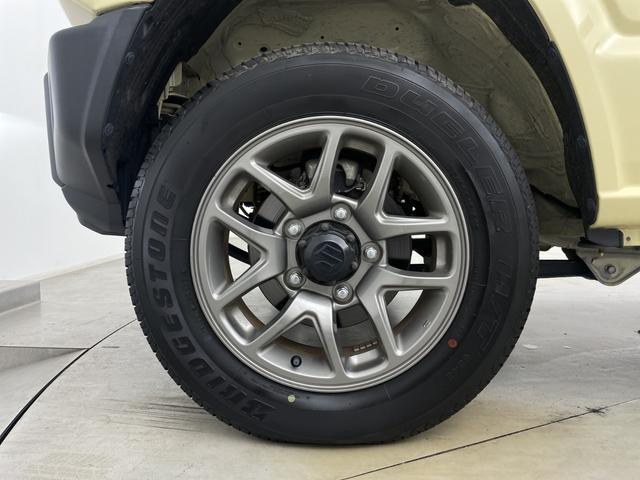 ジムニー XC 純正ナビ フルセグテレビ ビルトインETC 前後ドライブレコーダー シートヒーター クルーズコントロール 衝突軽減ブレーキ 車線逸脱警報 ダウンヒルアシスト ヒーテッドドアミラー 純正アルミホイール(69枚目)