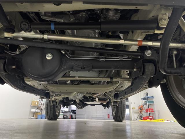 ジムニー XC 純正ナビ フルセグテレビ ビルトインETC 前後ドライブレコーダー シートヒーター クルーズコントロール 衝突軽減ブレーキ 車線逸脱警報 ダウンヒルアシスト ヒーテッドドアミラー 純正アルミホイール(79枚目)