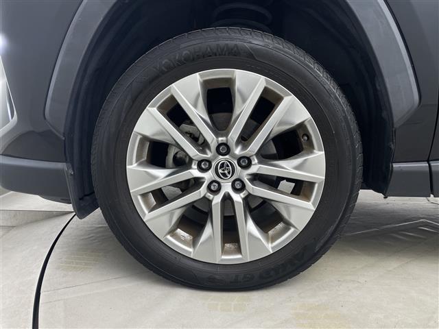 ＲＡＶ４ Ｇ　Ｚパッケージ　純正ナビ　バックカメラ　ＢＳＭ　ビルトインＥＴＣ２．０　デジタルインナーミラー　ワイヤレス充電　電動リアゲート　シートヒーター　衝突軽減ブレーキ　レーダークルーズコントロール　レーンキープアシスト（39枚目）