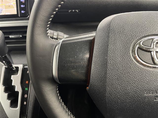 シエンタ ハイブリッドＧ　クエロ　純正ナビ　バックカメラ　フルセグテレビ　ビルトインＥＴＣ　両側パワースライドドア　クルーズコントロール　衝突軽減ブレーキ　レーンキープアシスト　オートマティックハイビーム　純１５インチ正アルミホイール（10枚目）