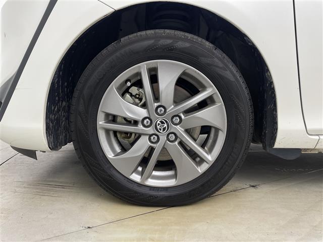 シエンタ ハイブリッドＧ　クエロ　純正ナビ　バックカメラ　フルセグテレビ　ビルトインＥＴＣ　両側パワースライドドア　クルーズコントロール　衝突軽減ブレーキ　レーンキープアシスト　オートマティックハイビーム　純１５インチ正アルミホイール（39枚目）