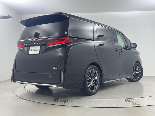 ヘッドライト専用ガラスコーティング『ヘッドライトコート』はガラス被膜で黄ばみなどの表面劣化の予防や発止効果で汚れの付着を抑制する効果が期待できます。