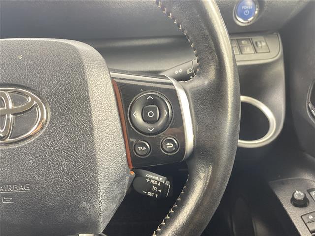 シエンタ ハイブリッドＧ　１１．６型フリップダウンモニター　社外８インチナビ　バックカメラ　地デジワンセグ　ドライブレコーダー　ＥＴＣ　クルーズコントロール　衝突軽減ブレーキ　ＡＣ１００Ｖ　シートヒーター　ステアリングヒーター（10枚目）