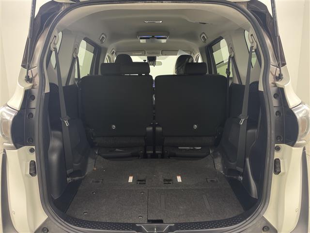 シエンタ ハイブリッドＧ　１１．６型フリップダウンモニター　社外８インチナビ　バックカメラ　地デジワンセグ　ドライブレコーダー　ＥＴＣ　クルーズコントロール　衝突軽減ブレーキ　ＡＣ１００Ｖ　シートヒーター　ステアリングヒーター（31枚目）