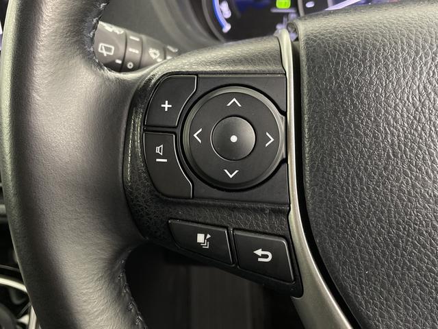 ヴォクシー ハイブリッドＺＳ　煌ＩＩ　フリップダウン　社外ナビ　バックモニター　両側電動スライドドア　前席シートヒーター　ビルトインＥＴＣ　クルーズコントロール　ロールサンシェード　オートハイビーム　レーンキープアシスト　衝突軽減ブレーキ（11枚目）