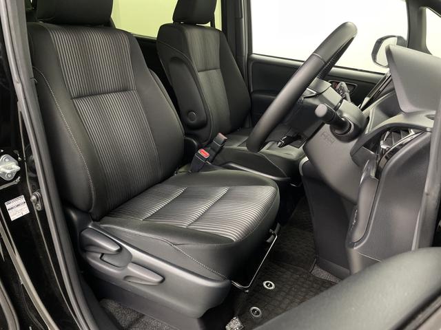 ヴォクシー ハイブリッドＺＳ　煌ＩＩ　フリップダウン　社外ナビ　バックモニター　両側電動スライドドア　前席シートヒーター　ビルトインＥＴＣ　クルーズコントロール　ロールサンシェード　オートハイビーム　レーンキープアシスト　衝突軽減ブレーキ（44枚目）