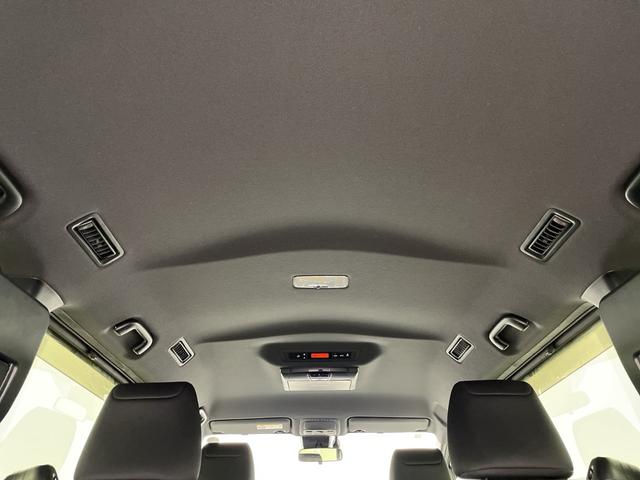 ヴォクシー ハイブリッドＺＳ　煌ＩＩ　フリップダウン　社外ナビ　バックモニター　両側電動スライドドア　前席シートヒーター　ビルトインＥＴＣ　クルーズコントロール　ロールサンシェード　オートハイビーム　レーンキープアシスト　衝突軽減ブレーキ（54枚目）