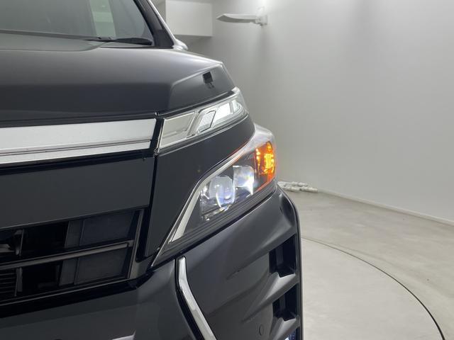 ヴォクシー ハイブリッドＺＳ　煌ＩＩ　フリップダウン　社外ナビ　バックモニター　両側電動スライドドア　前席シートヒーター　ビルトインＥＴＣ　クルーズコントロール　ロールサンシェード　オートハイビーム　レーンキープアシスト　衝突軽減ブレーキ（56枚目）