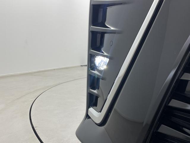 ヴォクシー ハイブリッドＺＳ　煌ＩＩ　フリップダウン　社外ナビ　バックモニター　両側電動スライドドア　前席シートヒーター　ビルトインＥＴＣ　クルーズコントロール　ロールサンシェード　オートハイビーム　レーンキープアシスト　衝突軽減ブレーキ（57枚目）