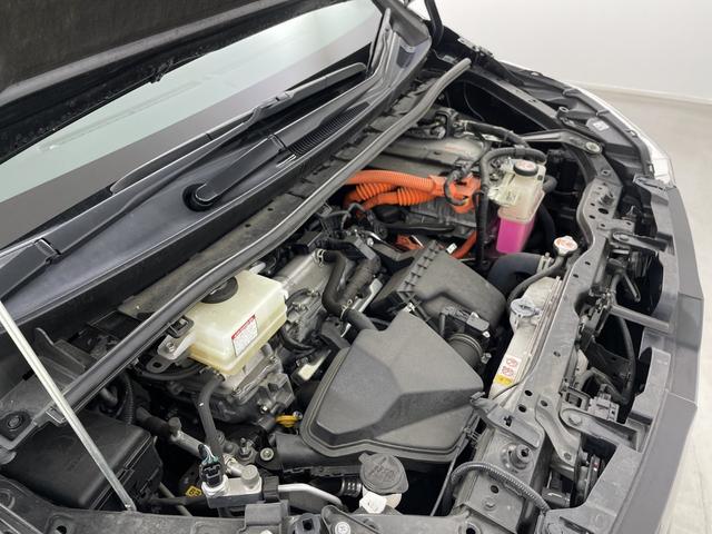 ヴォクシー ハイブリッドＺＳ　煌ＩＩ　フリップダウン　社外ナビ　バックモニター　両側電動スライドドア　前席シートヒーター　ビルトインＥＴＣ　クルーズコントロール　ロールサンシェード　オートハイビーム　レーンキープアシスト　衝突軽減ブレーキ（77枚目）