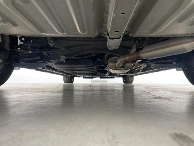 ヴォクシー ハイブリッドＺＳ　煌ＩＩ　フリップダウン　社外ナビ　バックモニター　両側電動スライドドア　前席シートヒーター　ビルトインＥＴＣ　クルーズコントロール　ロールサンシェード　オートハイビーム　レーンキープアシスト　衝突軽減ブレーキ（80枚目）