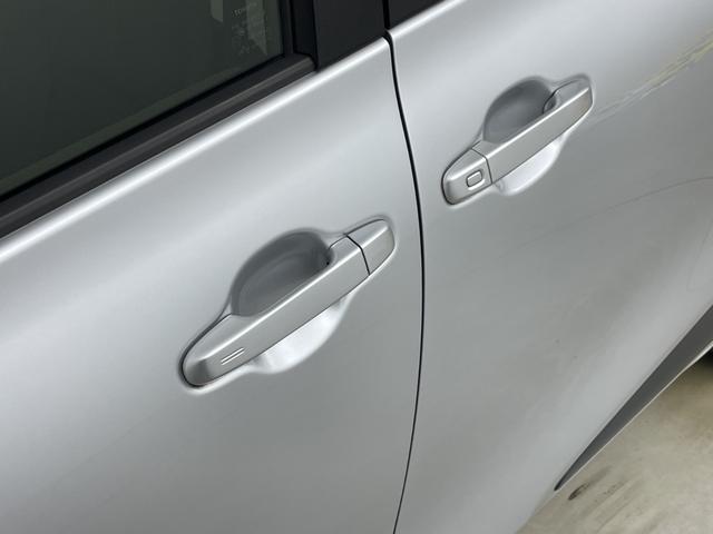 シエンタ G クエロ 純正デジタルインナーミラー 全方位カメラ ドライブレコーダー 両側電動スライドドア ビルトインETC2.0 クルーズコントロール ハンドルヒーター 前席シートヒーター オートハイビーム 衝突軽減(59枚目)