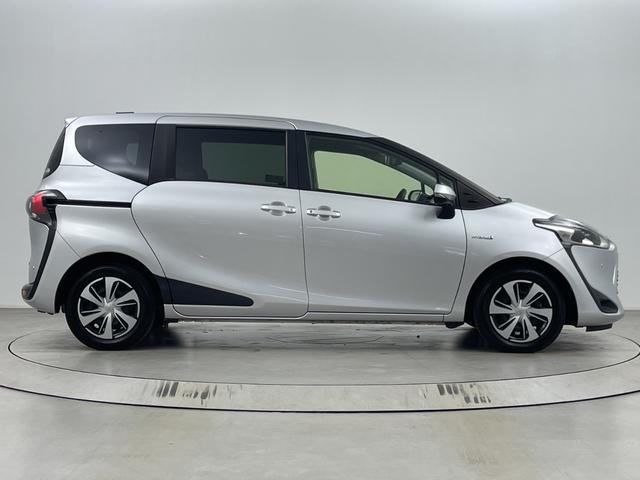 シエンタ G クエロ 純正デジタルインナーミラー 全方位カメラ ドライブレコーダー 両側電動スライドドア ビルトインETC2.0 クルーズコントロール ハンドルヒーター 前席シートヒーター オートハイビーム 衝突軽減(62枚目)