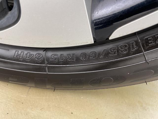 シエンタ G クエロ 純正デジタルインナーミラー 全方位カメラ ドライブレコーダー 両側電動スライドドア ビルトインETC2.0 クルーズコントロール ハンドルヒーター 前席シートヒーター オートハイビーム 衝突軽減(72枚目)