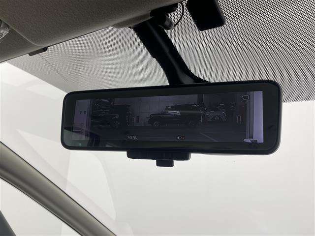 セレナ ハイウェイスター V 社外9型SDナビ アラウンドビューモニター プロパイロット 両側パワースライドドア デジタルインナーミラー ビルトインETC ハンズフリーオートスライドドア コーナーセンサー 純正アルミホイール 禁煙(3枚目)