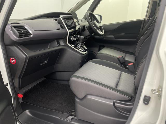 セレナ ハイウェイスター V 社外9型SDナビ アラウンドビューモニター プロパイロット 両側パワースライドドア デジタルインナーミラー ビルトインETC ハンズフリーオートスライドドア コーナーセンサー 純正アルミホイール 禁煙(42枚目)