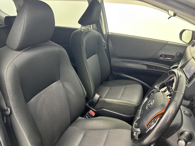 シエンタ ハイブリッドＧ　純正ナビ　バックカメラ　ビルトインＥＴＣ　ドライブレコーダー　両側電動スライドドア　クルーズコントロール　クリアランスソナー　レーンキープアシスト　衝突軽減ブレーキ　オートハイビーム　ドアバイザー（38枚目）