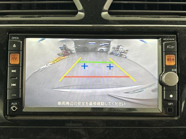 セレナ ハイウェイスター　社外後席モニター　純正ナビ（Ｂｌｕｅｔｏｏｔｈ／ＣＤ／ＤＶＤ／ｉＰｏｄ／ＵＳＢ／ＶＴＲ／ＦＭ／ＡＭ）フルセグテレビ　バックカメラ　ビルトインＥＴＣ　両側パワースライドドア　クルーズコントロール　フォグ（3枚目）