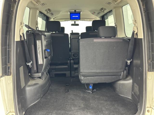 セレナ ハイウェイスター　社外後席モニター　純正ナビ（Ｂｌｕｅｔｏｏｔｈ／ＣＤ／ＤＶＤ／ｉＰｏｄ／ＵＳＢ／ＶＴＲ／ＦＭ／ＡＭ）フルセグテレビ　バックカメラ　ビルトインＥＴＣ　両側パワースライドドア　クルーズコントロール　フォグ（49枚目）