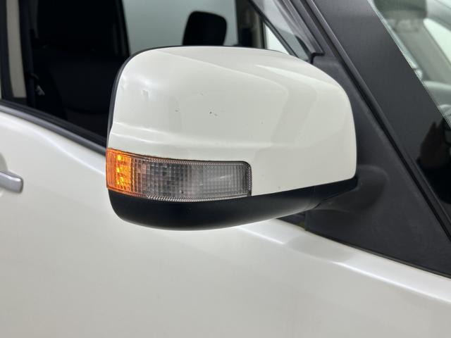 セレナ ハイウェイスター　社外後席モニター　純正ナビ（Ｂｌｕｅｔｏｏｔｈ／ＣＤ／ＤＶＤ／ｉＰｏｄ／ＵＳＢ／ＶＴＲ／ＦＭ／ＡＭ）フルセグテレビ　バックカメラ　ビルトインＥＴＣ　両側パワースライドドア　クルーズコントロール　フォグ（53枚目）