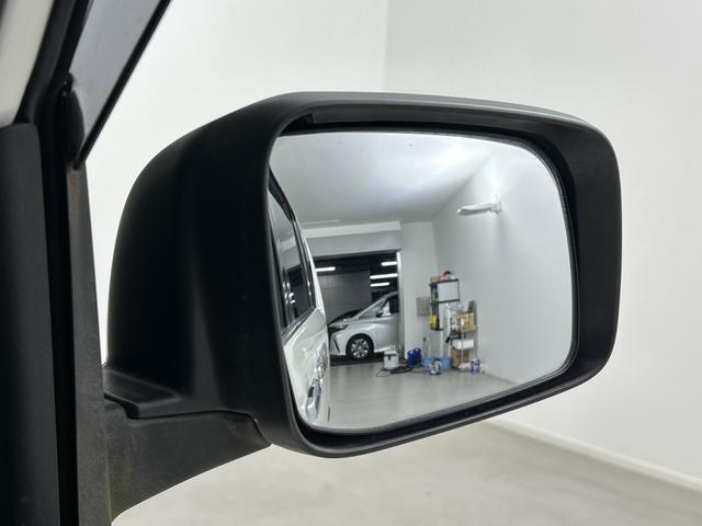 セレナ ハイウェイスター　社外後席モニター　純正ナビ（Ｂｌｕｅｔｏｏｔｈ／ＣＤ／ＤＶＤ／ｉＰｏｄ／ＵＳＢ／ＶＴＲ／ＦＭ／ＡＭ）フルセグテレビ　バックカメラ　ビルトインＥＴＣ　両側パワースライドドア　クルーズコントロール　フォグ（54枚目）