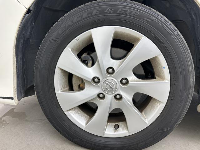 セレナ ハイウェイスター　社外後席モニター　純正ナビ（Ｂｌｕｅｔｏｏｔｈ／ＣＤ／ＤＶＤ／ｉＰｏｄ／ＵＳＢ／ＶＴＲ／ＦＭ／ＡＭ）フルセグテレビ　バックカメラ　ビルトインＥＴＣ　両側パワースライドドア　クルーズコントロール　フォグ（69枚目）