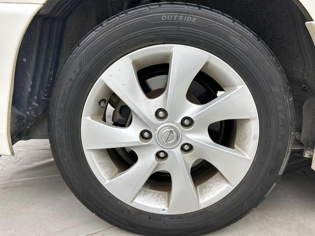 セレナ ハイウェイスター　社外後席モニター　純正ナビ（Ｂｌｕｅｔｏｏｔｈ／ＣＤ／ＤＶＤ／ｉＰｏｄ／ＵＳＢ／ＶＴＲ／ＦＭ／ＡＭ）フルセグテレビ　バックカメラ　ビルトインＥＴＣ　両側パワースライドドア　クルーズコントロール　フォグ（70枚目）